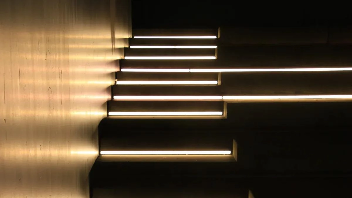 How to Pair Aluminium Profiles with LED Flex for Spotless Lighting